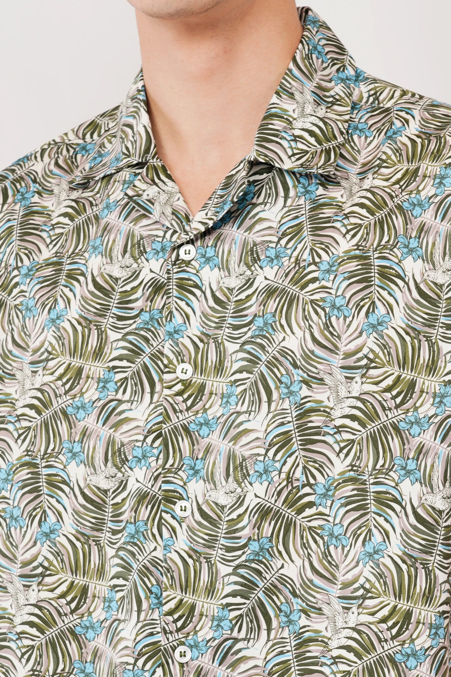 Orven relaxed fit men’s Cuban collar shirt — green printed fabric close-up