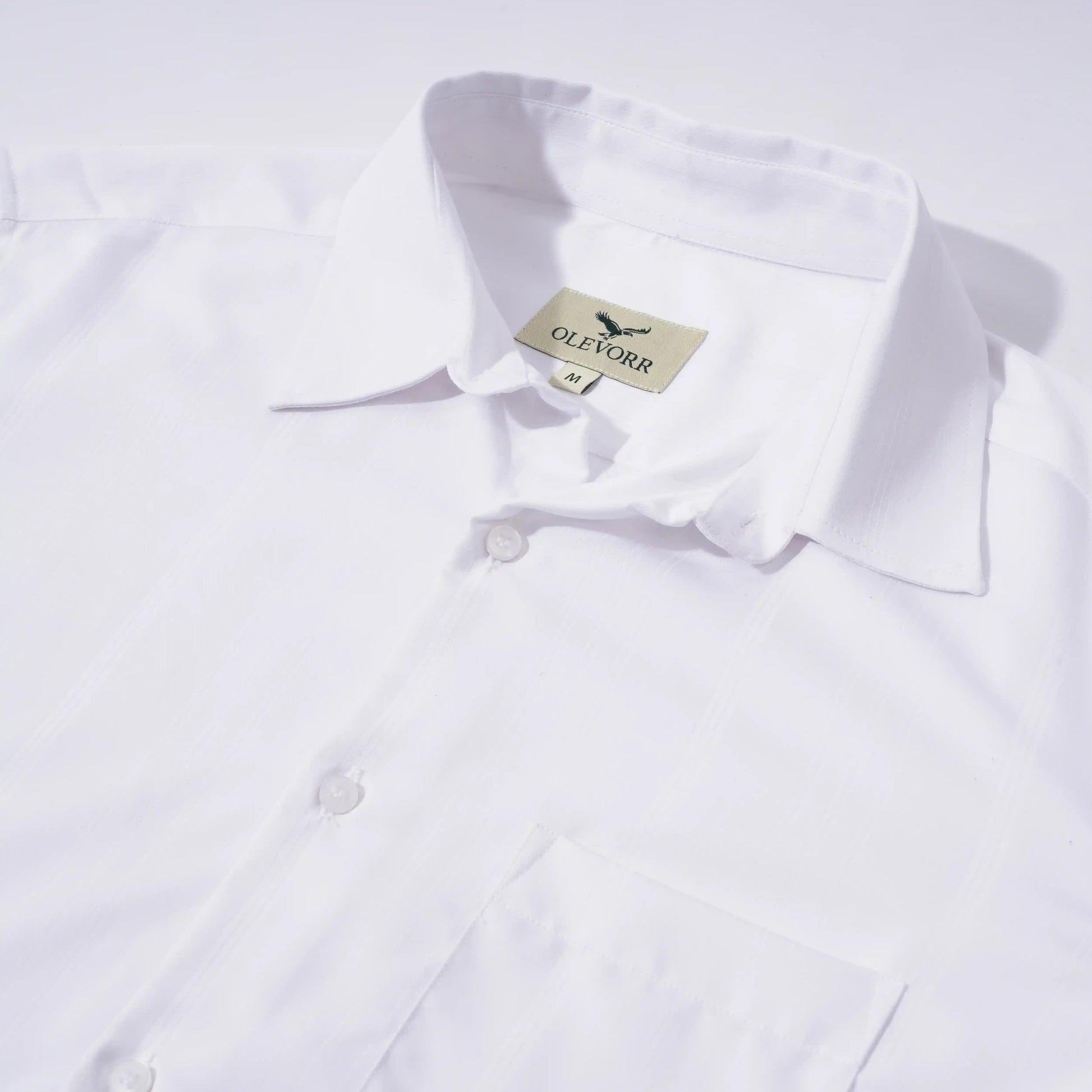 Eamon slim fit striped shirt in silky white — fabric close-up