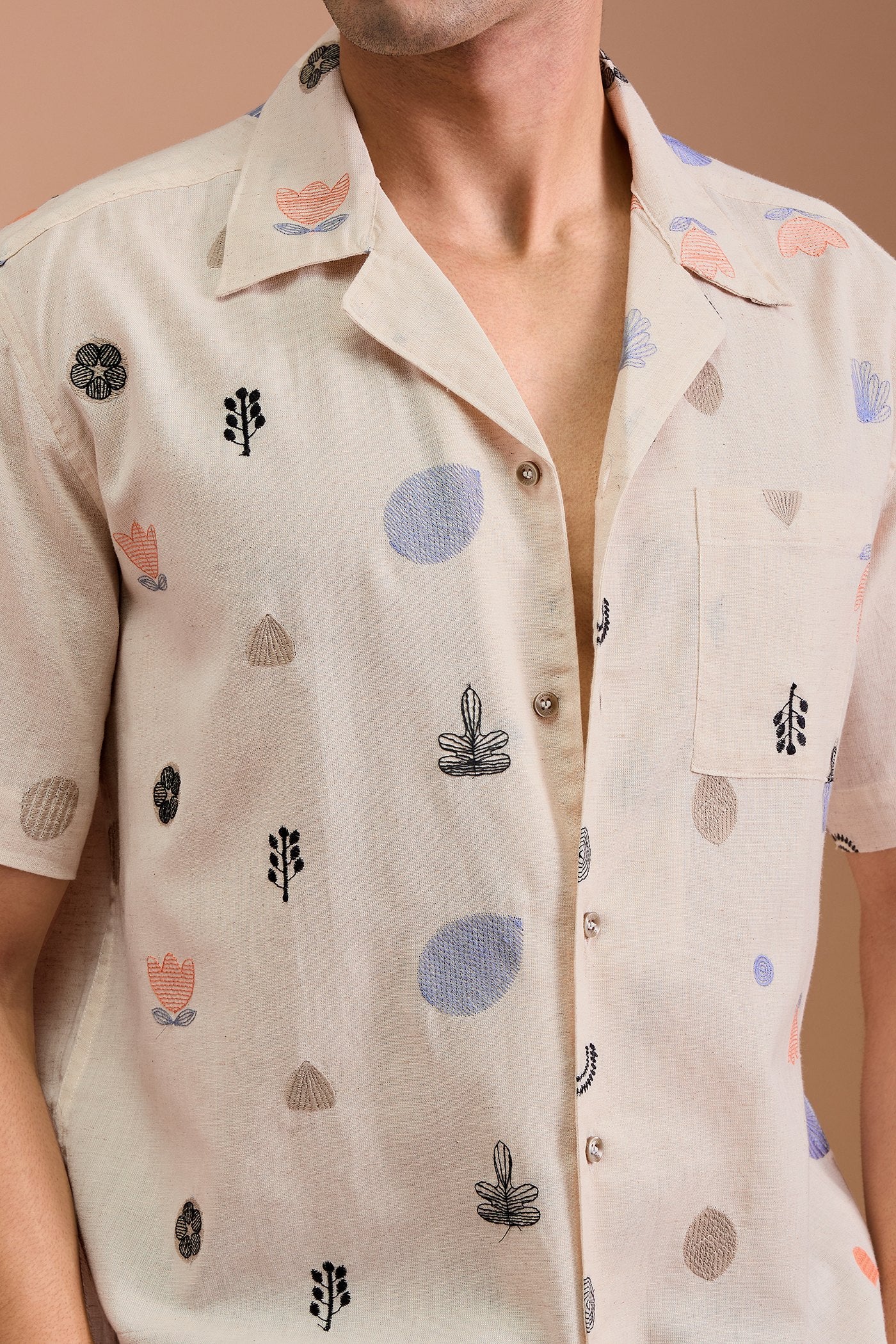 MARENO- MENS MARENO PREMIUM COTTON LINEN BLEND OFF WHITE BOTANICAL EMBROIDERY RELAXED FIT CUBAN SHIRT