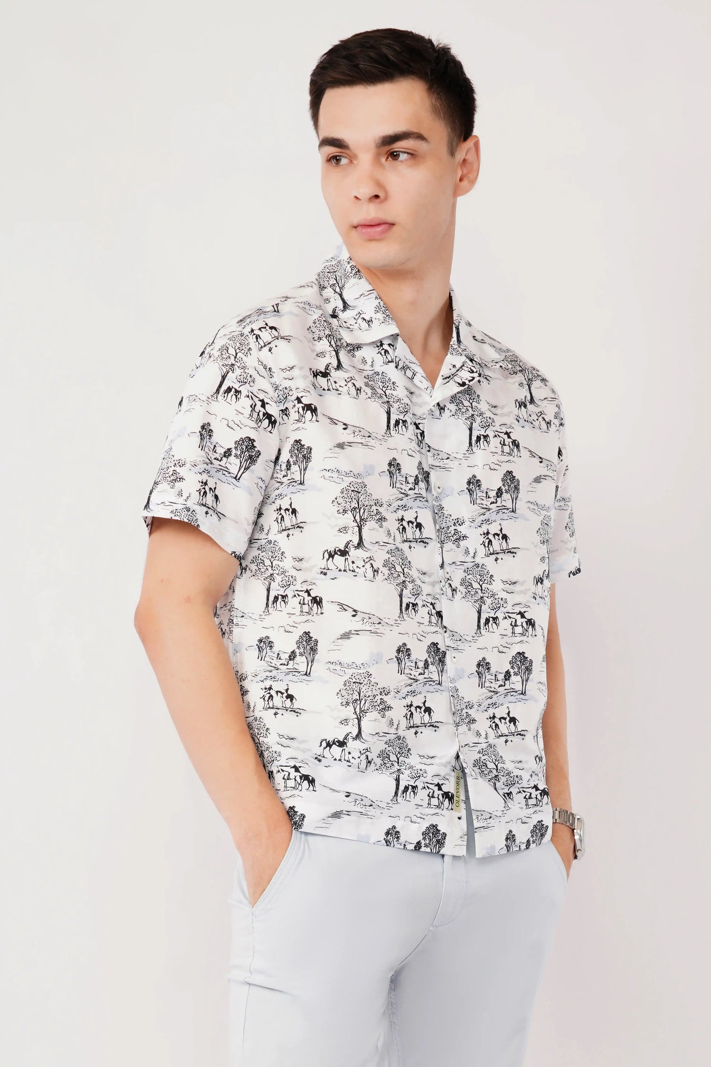 Kairo men’s Cuban collar white printed relaxed fit shirt — right side