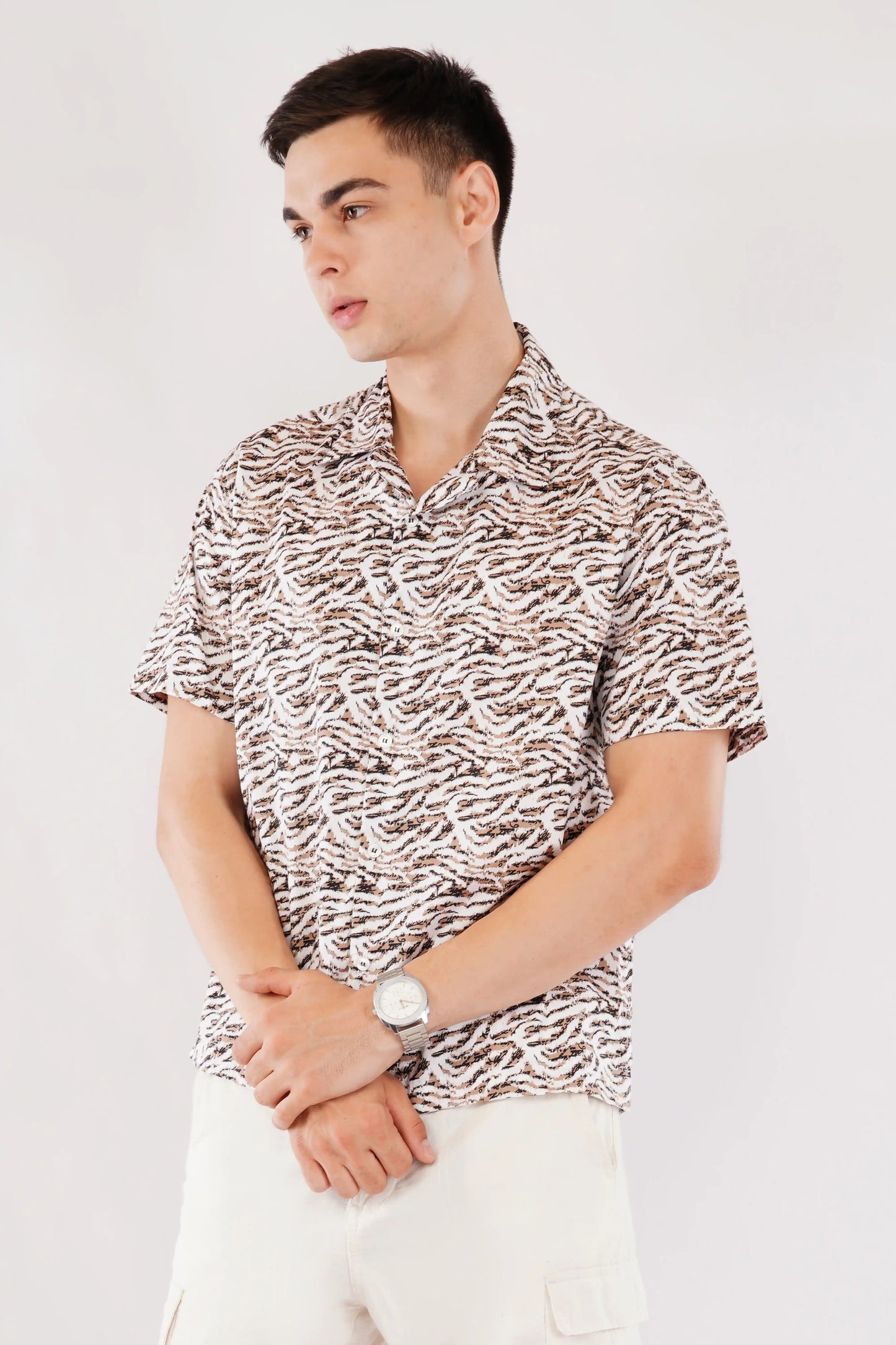 Sorrel relaxed fit men’s brown Cuban collar printed shirt — right side