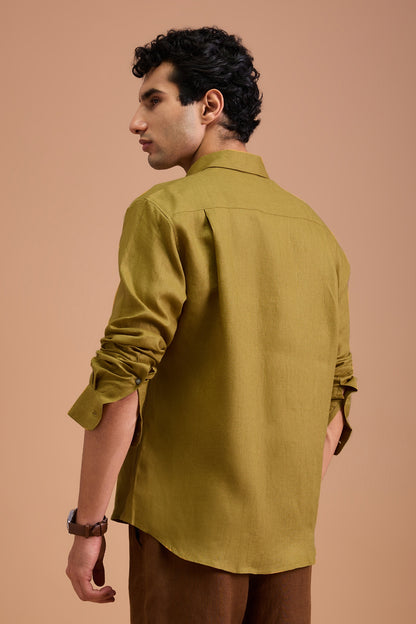 VRAIE- MENS PEMIUM LINEN GOLDEN YELLOW SOLID REGULAR FIT SHIRT