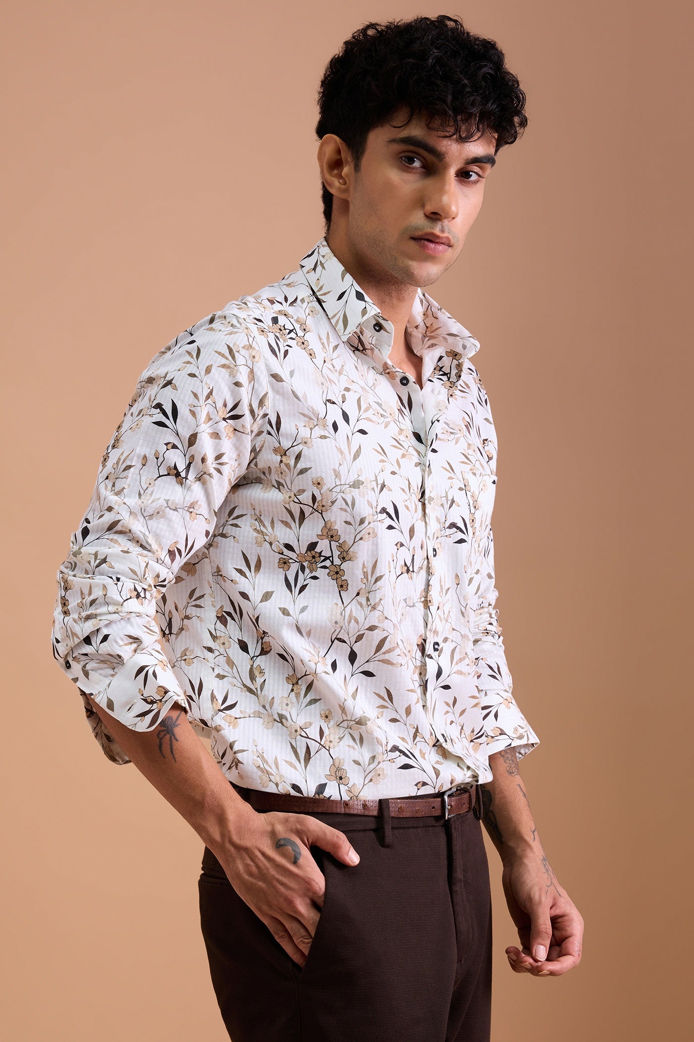 AVEL- MEN AVEL PREMIUM COTTON BEIGE PRINTED CASUAL SLIM FIT SHIRT