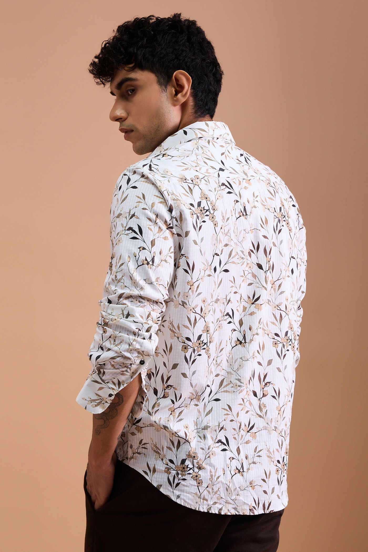 AVEL- MEN AVEL PREMIUM COTTON BEIGE PRINTED CASUAL SLIM FIT SHIRT
