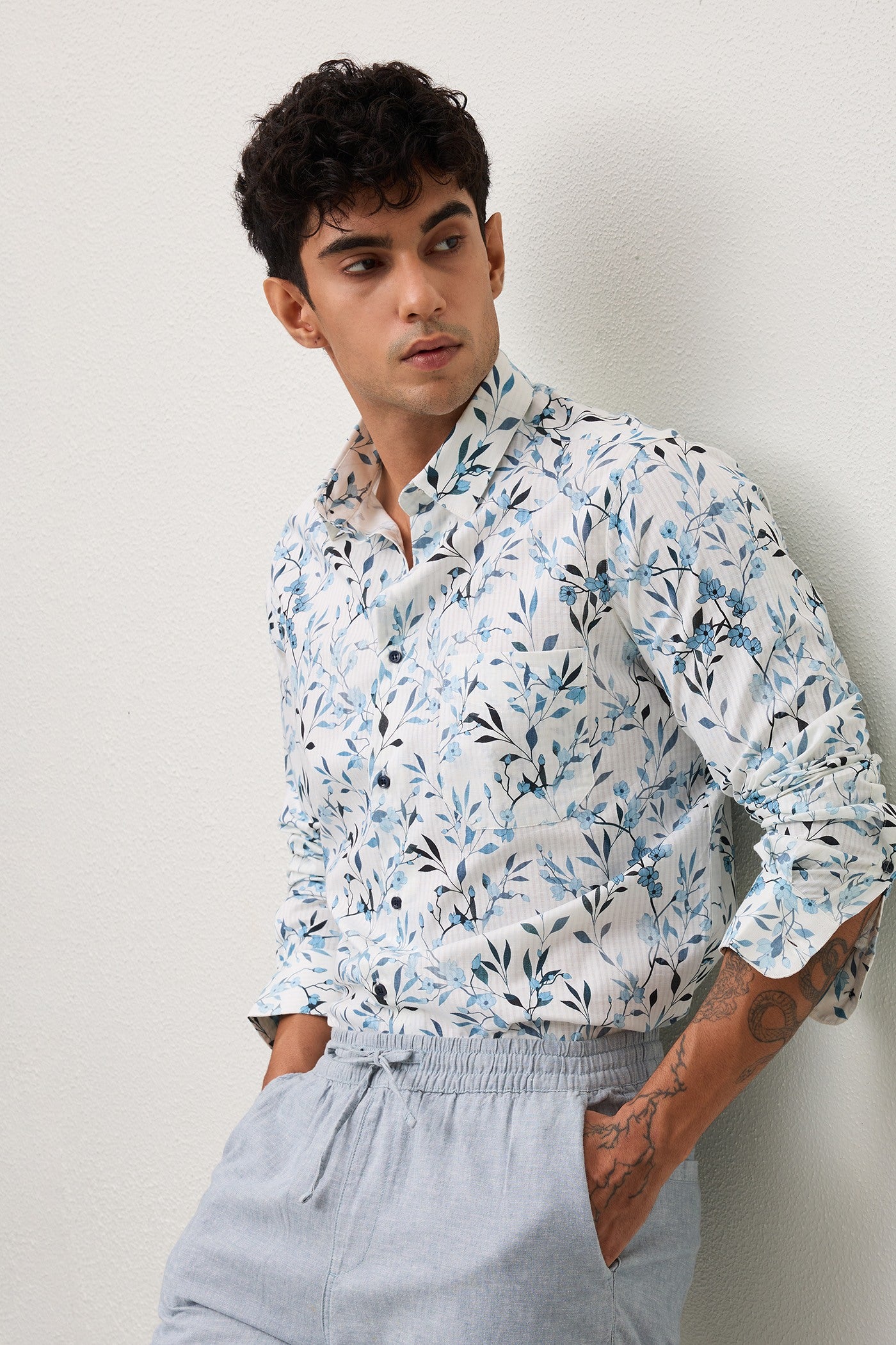 RUE- MEN RUE PREMIUM BLUE PRINTED CASUAL SLIM FIT SHIRT