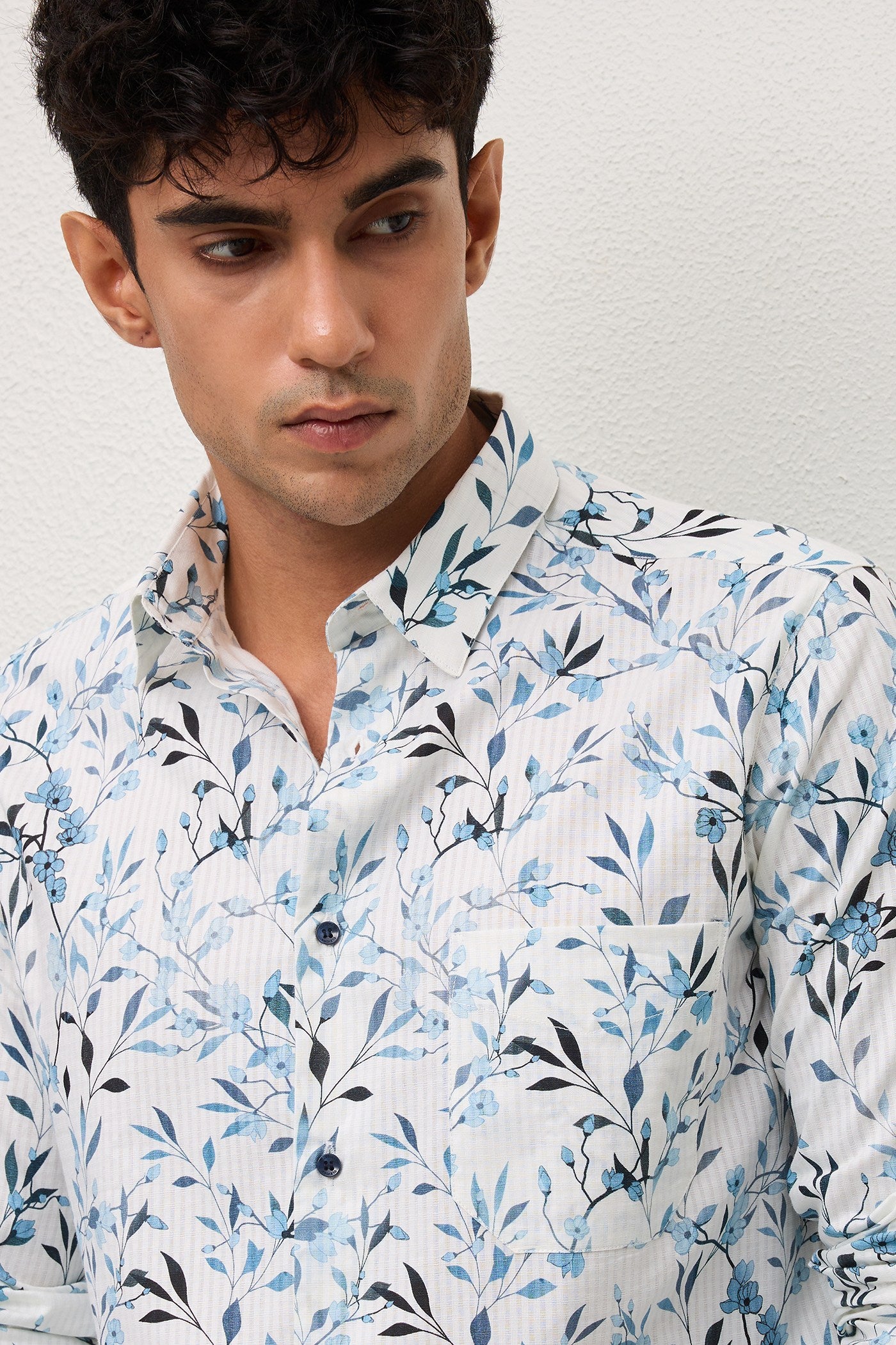 RUE- MEN RUE PREMIUM BLUE PRINTED CASUAL SLIM FIT SHIRT